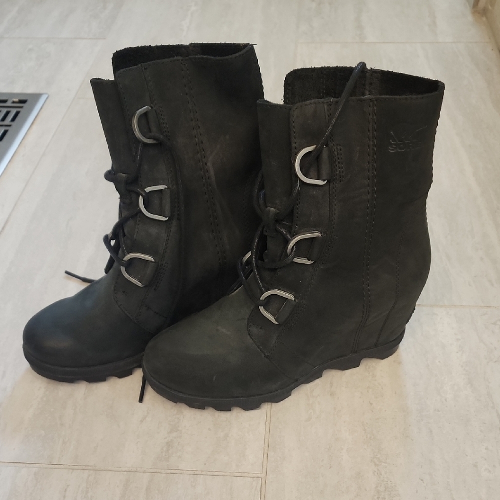Sorel Black Lace Up Boots with Wedge Heel